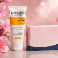 از لک و جوش و کدری پوستت کلافه ای فقط یه پیام بده