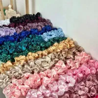 دوخت پارچه های ساتنب