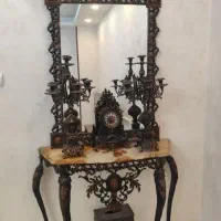 آینه و شمعدان برنز همراه با ساعت