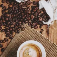 نیروی ساده مغازه قهوه فروشی