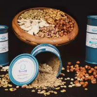 قوتو چهل گیاه و نارگیلی