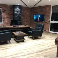 منشی خانم شرکت عمرانی