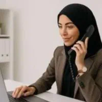 منشی کافی نت
