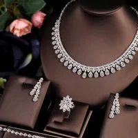دعوت به همکاری خانم برای فروش طلا و ماشین