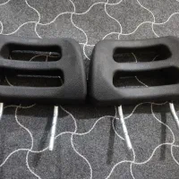 پشت صندلی رنویی