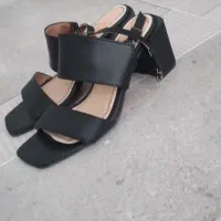 کفش تابستانی سایز ریز،سایز ۳۵ هست.