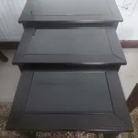 میز عسلی سه عددی چوبی وسط شیشه