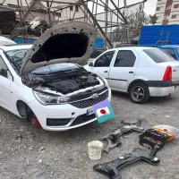 مکانیک انواع خودرو ۱۵ سال سابقه.فقط در محل شما