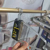 فروش چوب لباسی فلزی و پلاستیکی عمده و تکی