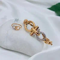 نیازمند فروشنده طلا فروشی خانم