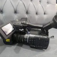دوربین فیلمبرداری پاناسونیک pv100