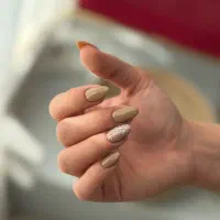 مدل کاشت و ترمیم ناخن رایگان فردا ۱۲ ظهر فوری