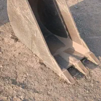پاکت ضخیم بیل مکانیکی 60 سانتی در حد نو