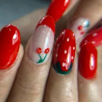 آموزش ناخن و مژه به صورت تخصصی با پشتیبانی دائمی