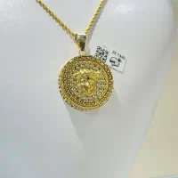 مدال ورساچ طلا