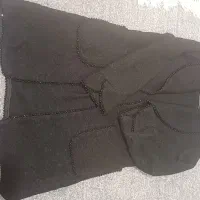 مانتو مشکی ژاکارد کاملا مشکی توی عکس بد رنگ افتاده