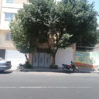 فروش خانه۷۳ متری با ۱۷ متر مغازه در اتابک|فروش زمین و ملک کلنگی|تهران, اتابک|دیوار