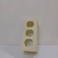سه گل آجر کار یا سه سوراخ