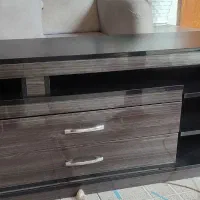 میز تیوی کاملا سالم