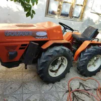 تراکتور گلدونی