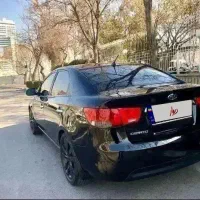 کیا سراتو 2000cc