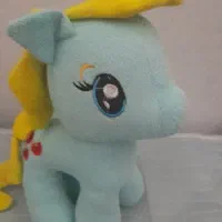 عروسک اسب تک شاخ