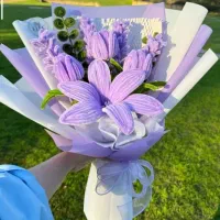 دسته گل لیلیوم،مخمل، چراغ خواب،هدیه