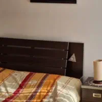 تخت و پا تختی