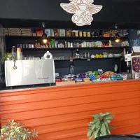 باریستا خانم نیازمندیم