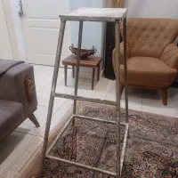 چهارپایه اهنی