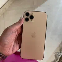 آیفون 11 pro طلایی