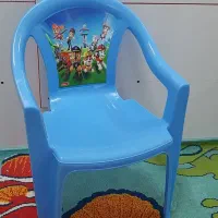 صندلی کودک ، پلاستیکی