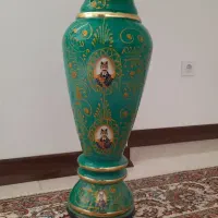 گلدان شاه عباسی سبزرنگ