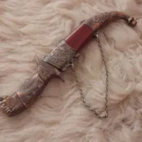 چاقو|کلکسیون اشیاء عتیقه|شاهرود, |دیوار