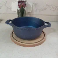 کارگر ساده فنی و رنگ پاش با پیسوله