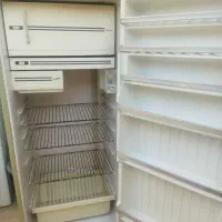 یخچال یه تعداددارم برای فروش درخدمتم