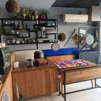 پرسنل ساده جهت کار در کافه