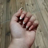 کاشت و ترمیم ناخن فقط ۳۰۰