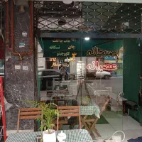 به یک نیروی کار آقا برای کار در کافه نیازمندیم