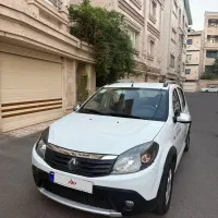 رنو ساندرو استپ وی اتوماتیک