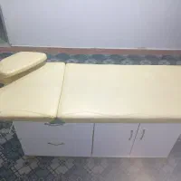 تخت ماساژ و سالن آرایشگاه