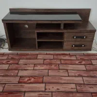 میز تلویزیون در حدنو خیلی تمیز