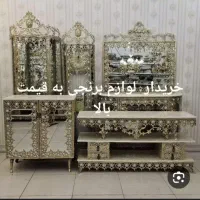 خرید فروش ویترین برنزی ساعت تلویزیون