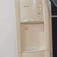 آبسرد کن ایستاده