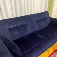 یک عدد سه نفره سرمه ای