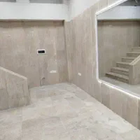 واحد تجاری  130 متری  خوش نقشه تخلیه