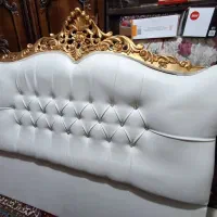 فروش تخت خواب دو عدد دروار و یک اینه و کنسول