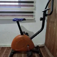 دوچرخه ثابت سالم در حد
