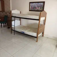 تخت دوطبقه همراه باتشک    سربندرم