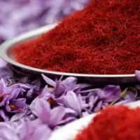 زعفران و هل ممتاز